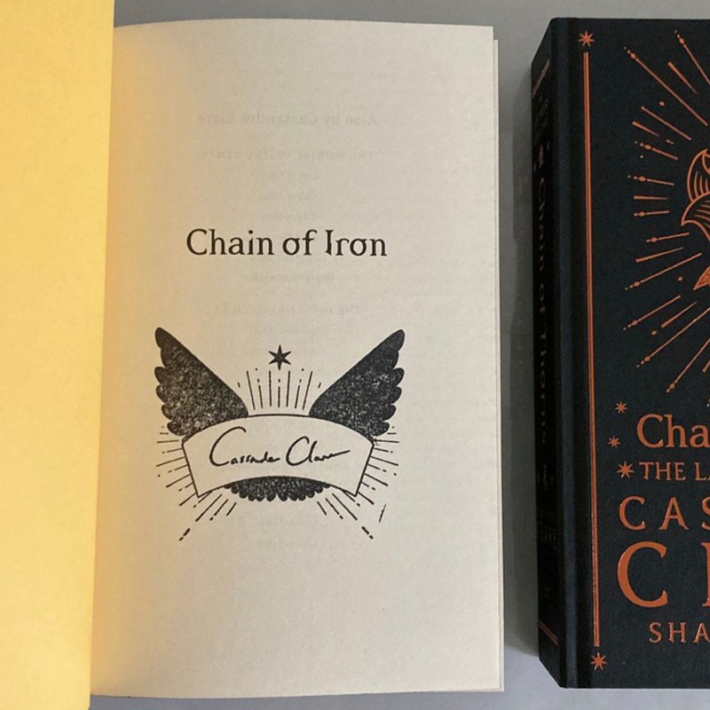 Chain of Thorns & Chain of Iron w/ SIGNED Bookplate Fairyloot Exclusive Editions