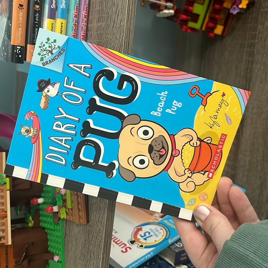 Beach Pug: a Branches Book (Diary of a Pug #10)