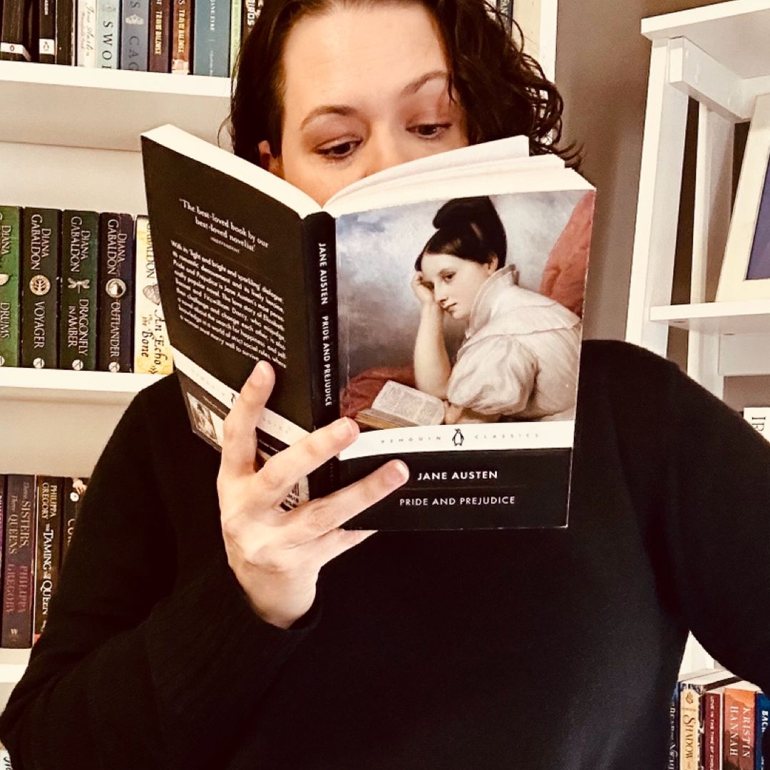 Mama Mia Reads A Lot