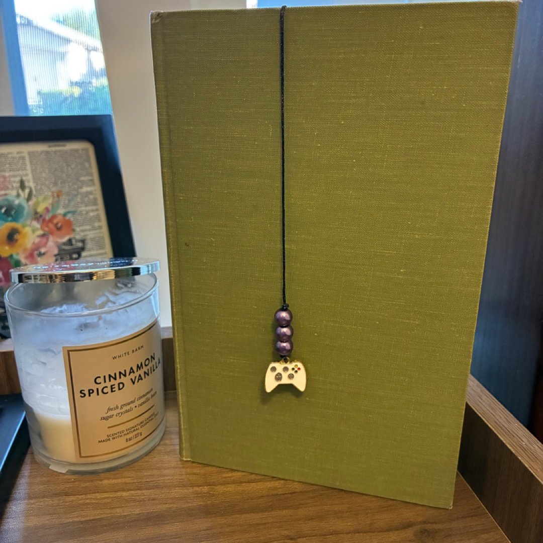 Habdmade Game Controller Beaded Bookmark 