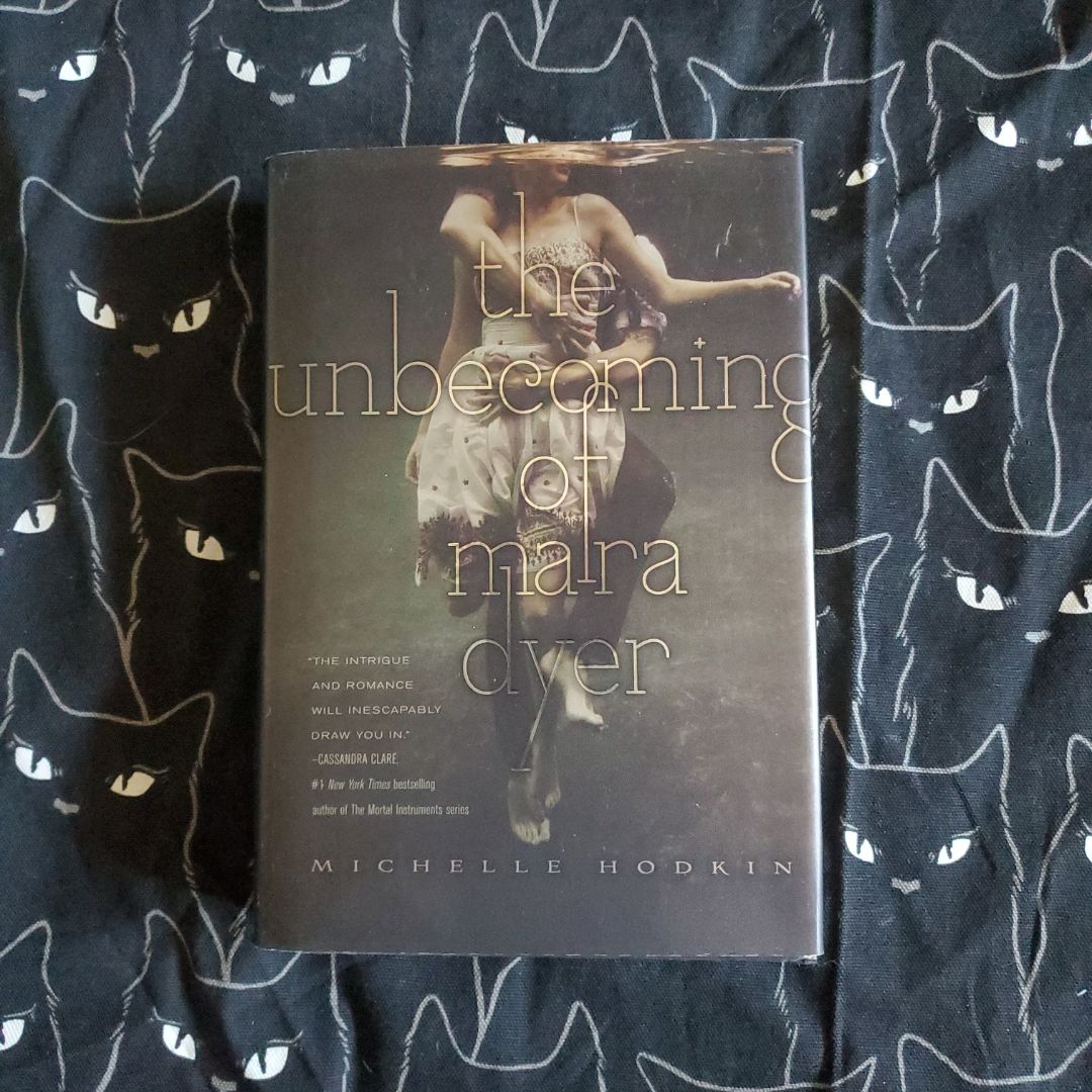 The Unbecoming of Mara Dyer