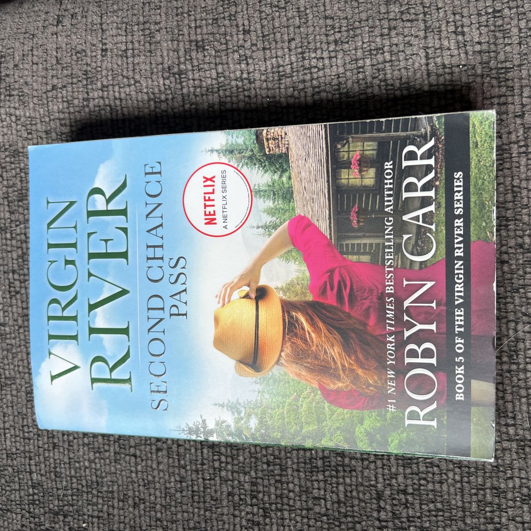 Second Chance Pass (Virgin River) By Robyn Carr - Mass Market Paperback Very Good