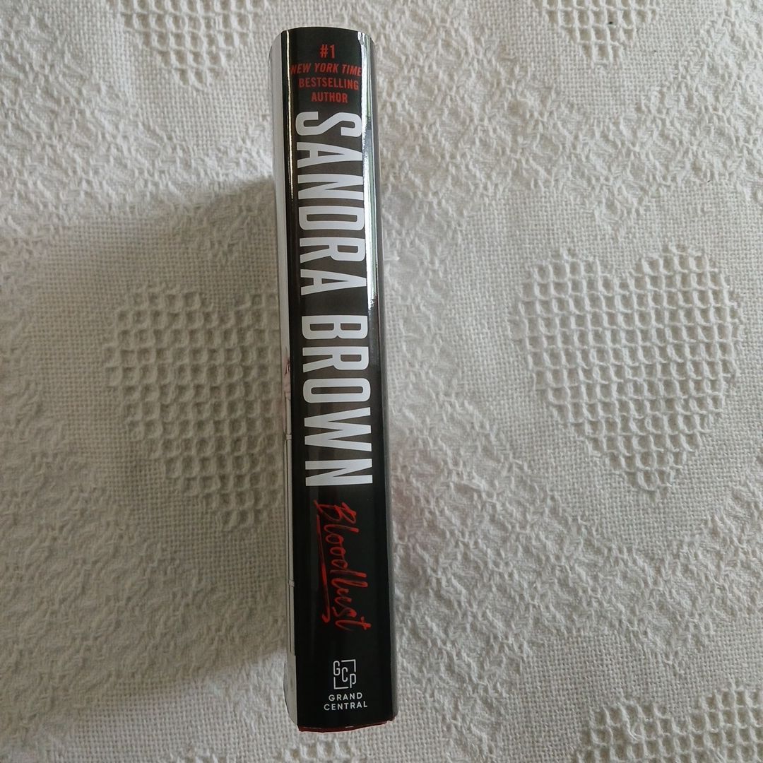 Bloodlust by Sandra Brown