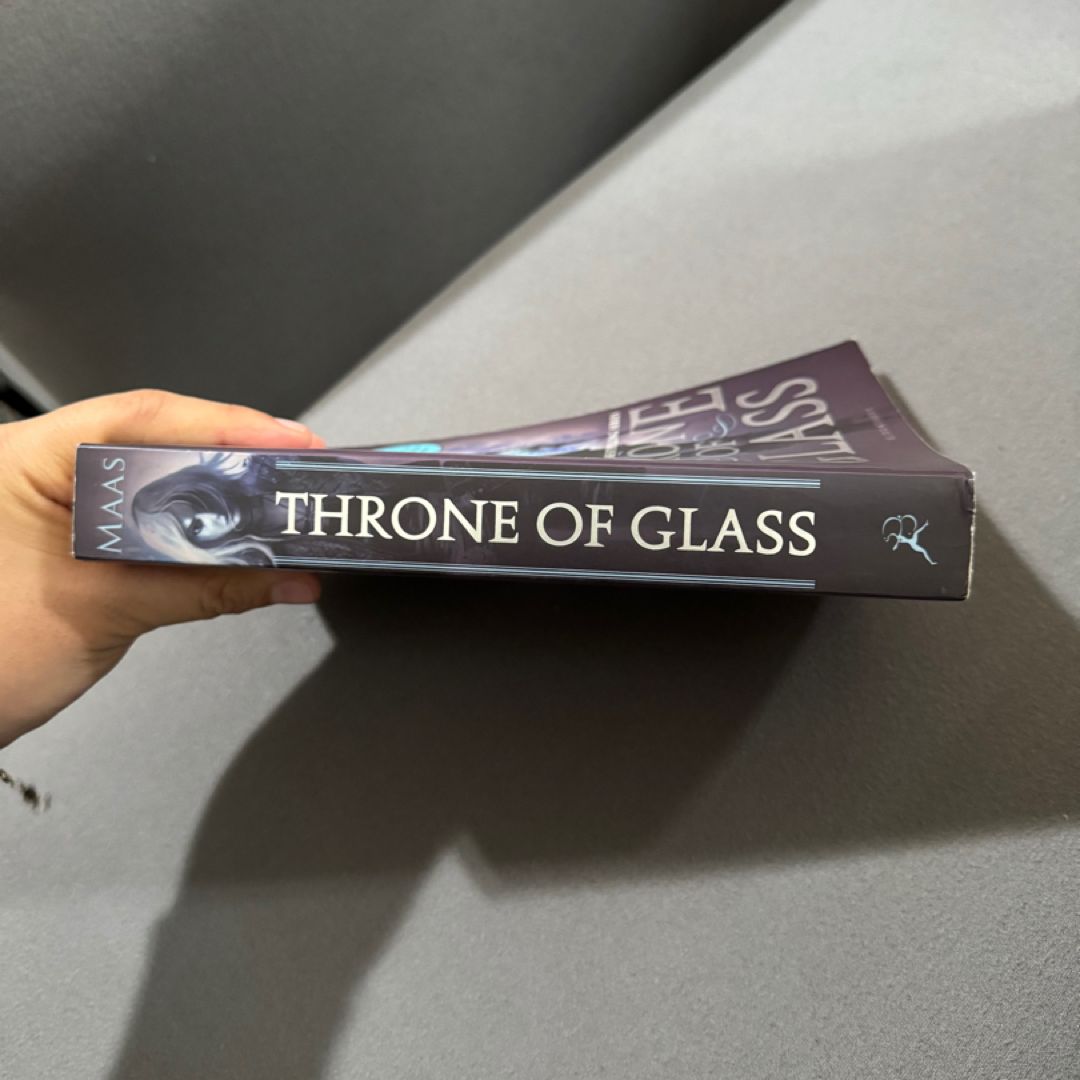 Throne of Glass
