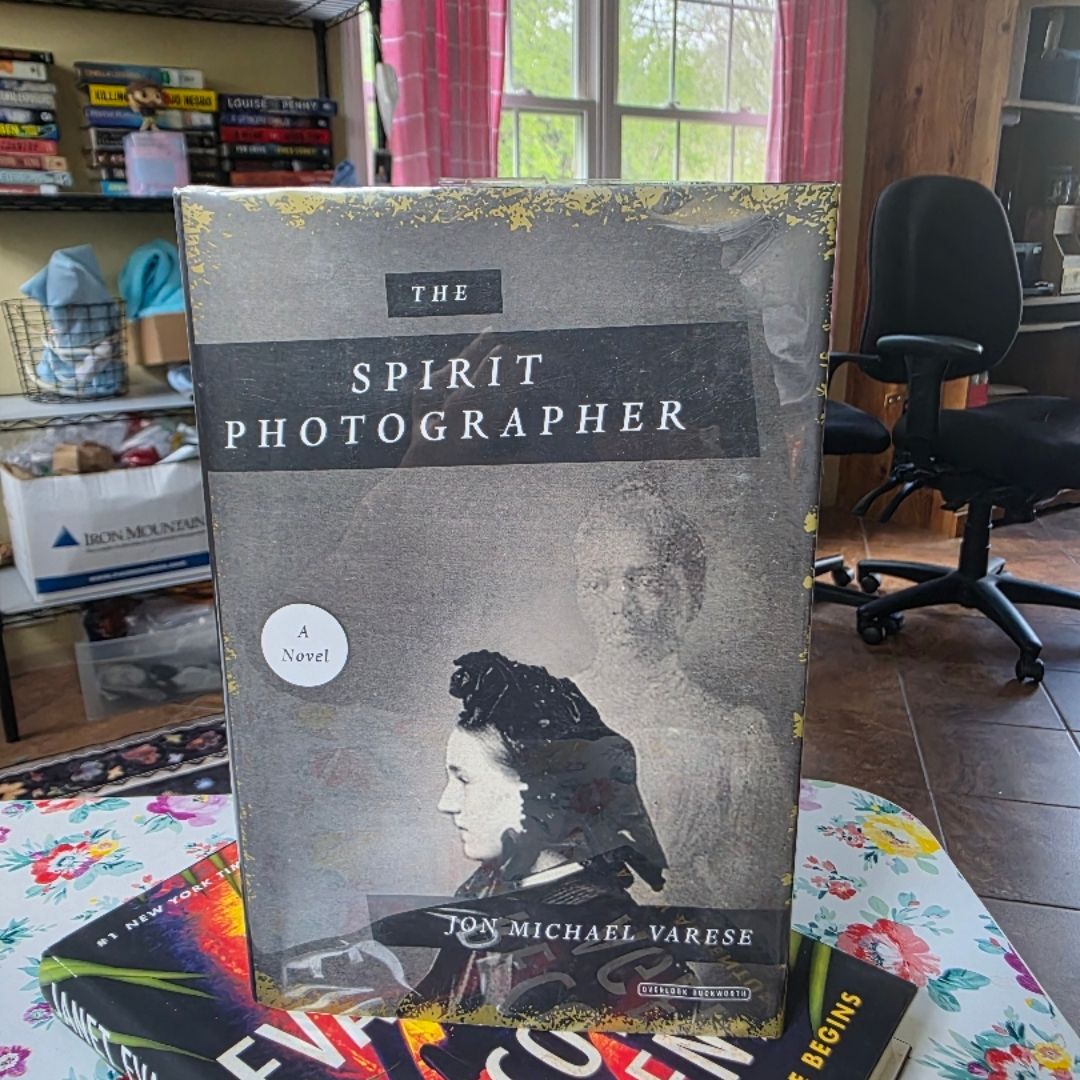 *First Edition & First Printing* The Spirit Photographer <Ex-Library Book>