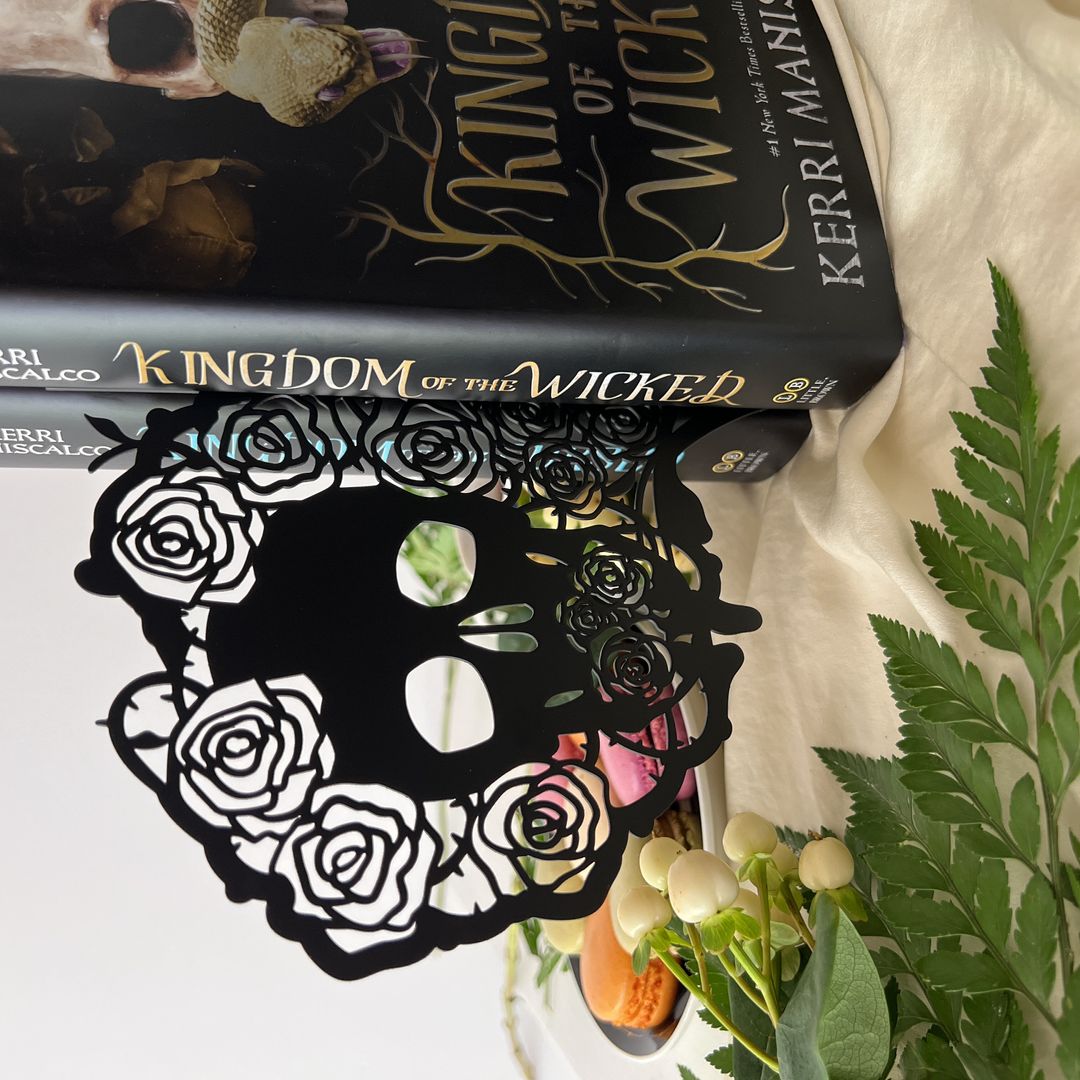 Skull and Rose Shelf Silhouette Phantasma Kaylie Smith 