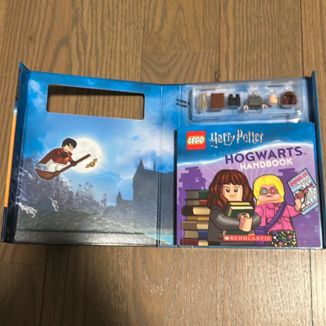 LEGO Harry Potter Hogwarts Handbook with Hermione Minifigure