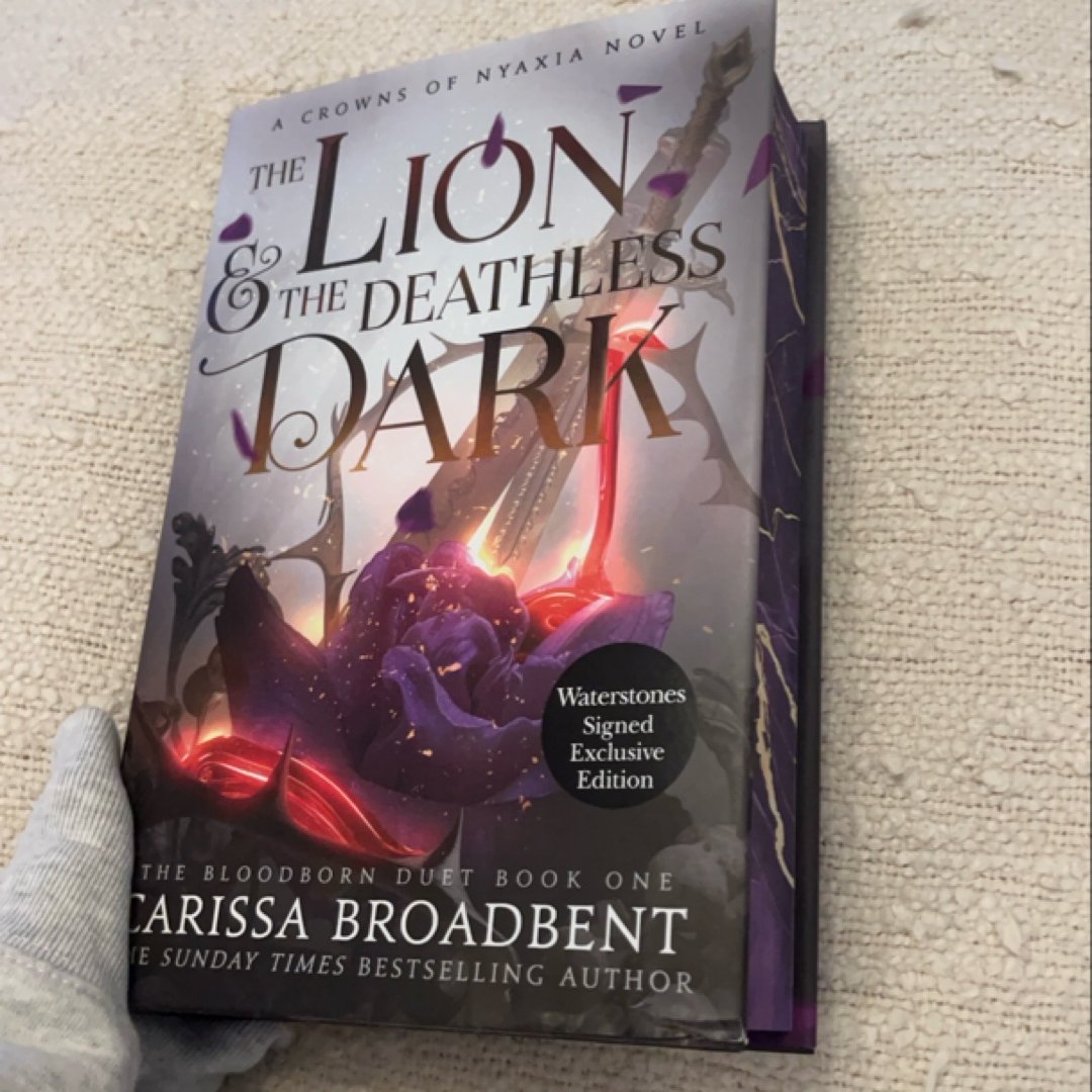 The Lion and the Deathless Dark (Waterstones Signed Exclusive)