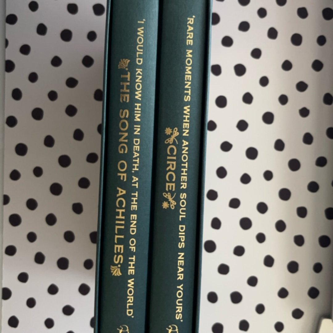 Illumicrate Madeline Miller Slipcase Set