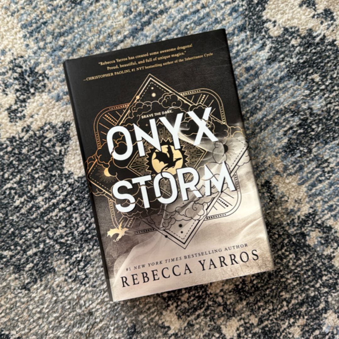 Onyx Storm (1st Edition Sprayed Edges)