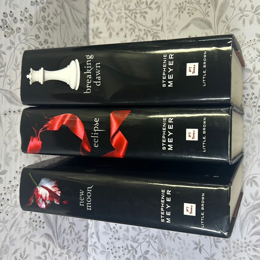 The Twilight Saga 2-4 3 Hardocver Bundle
