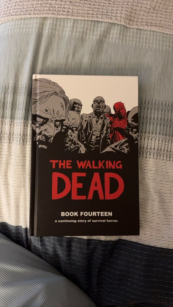 The Walking Dead Book 14