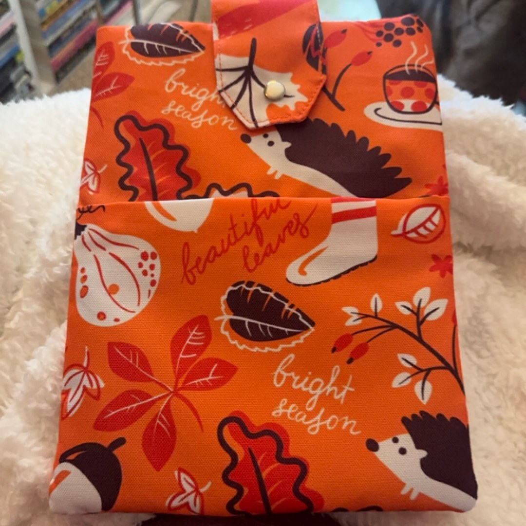 Fall Padded Book Sleeve with Zipper Pouch