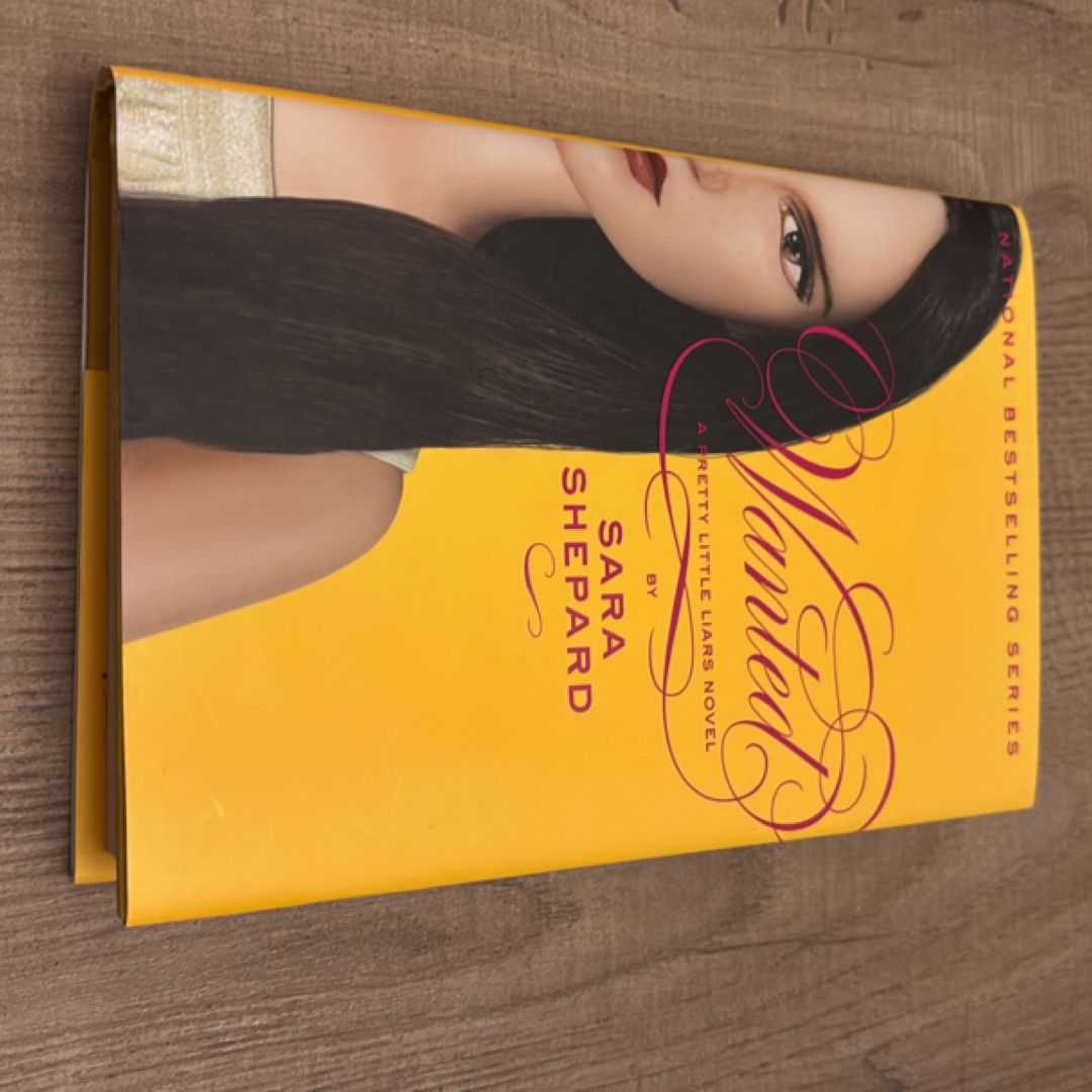 Pretty Little Liars #8: Wanted