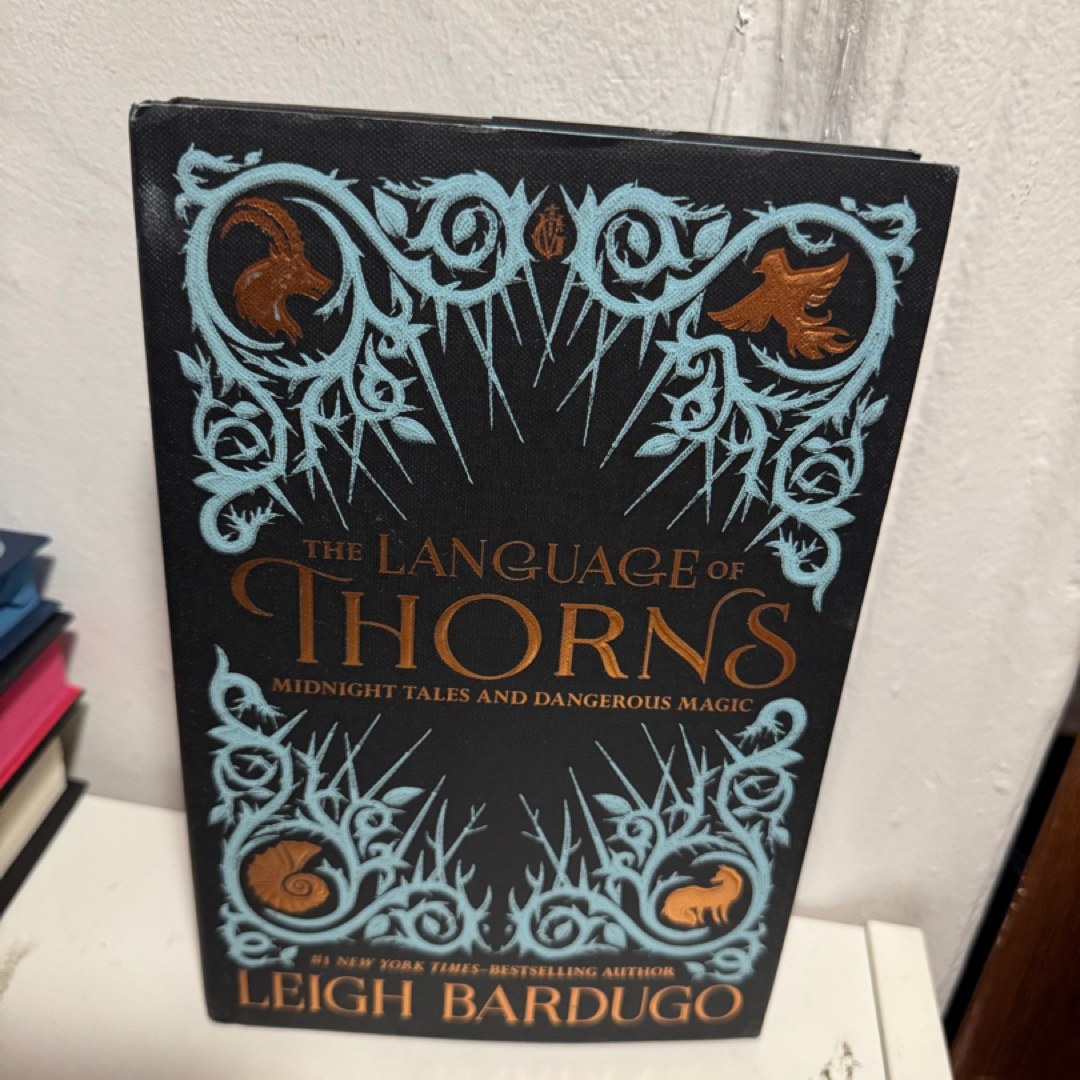 Illumicrate The Language of Thorns