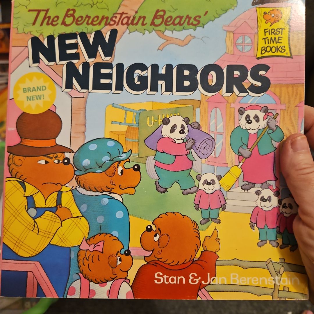 The Berenstain Bears' New Neighbors