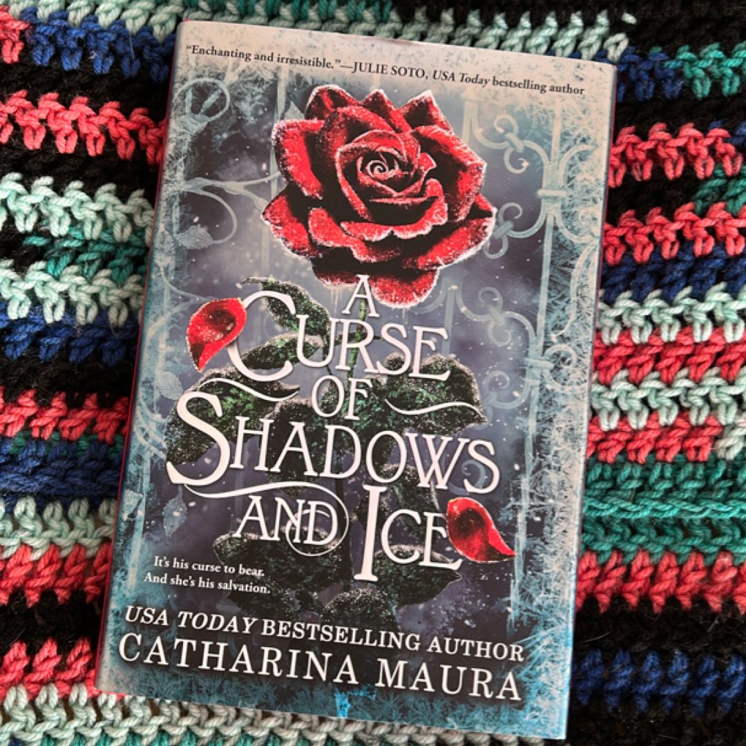 A Curse of Shadows and Ice (Deluxe Limited Edition)