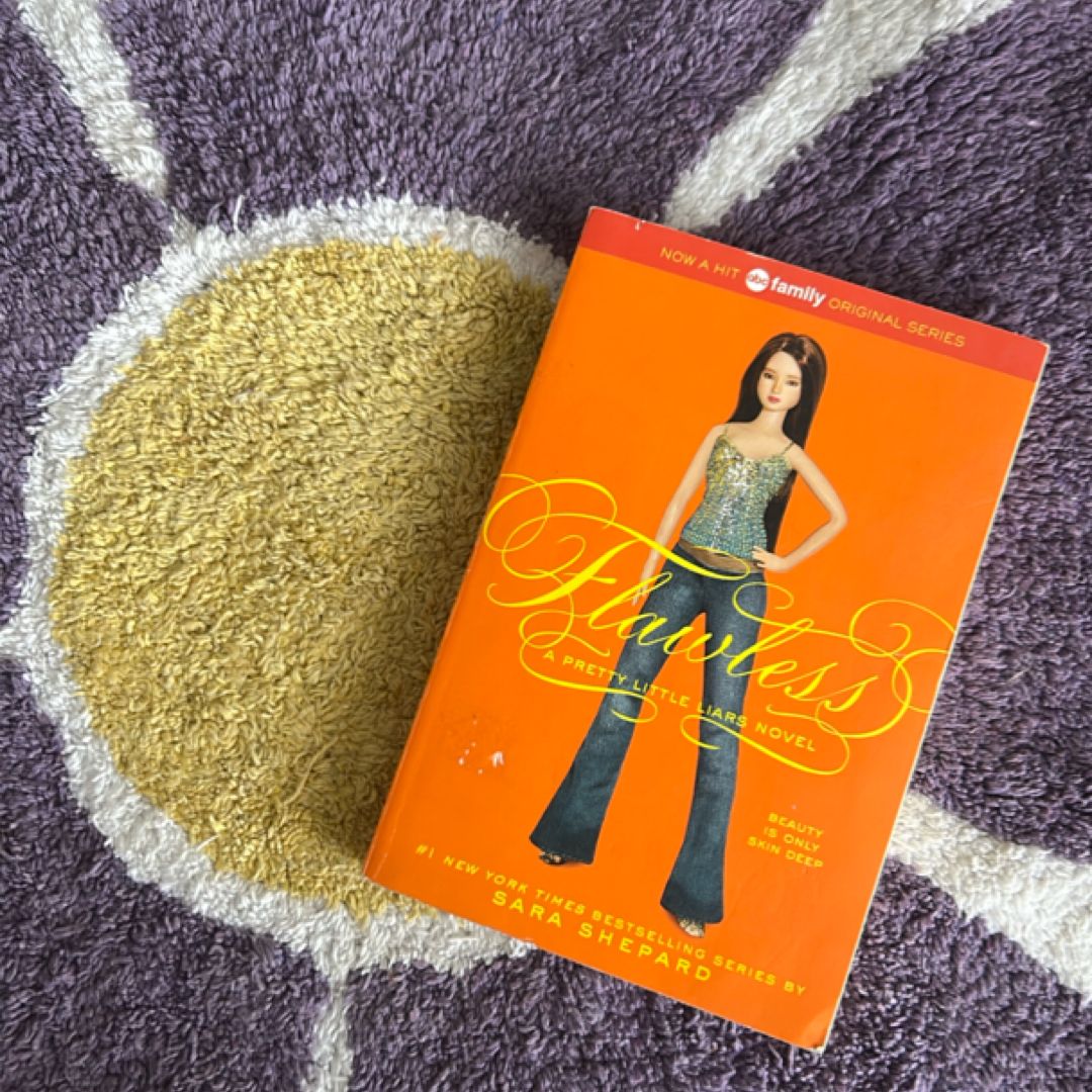 Pretty Little Liars #2: Flawless