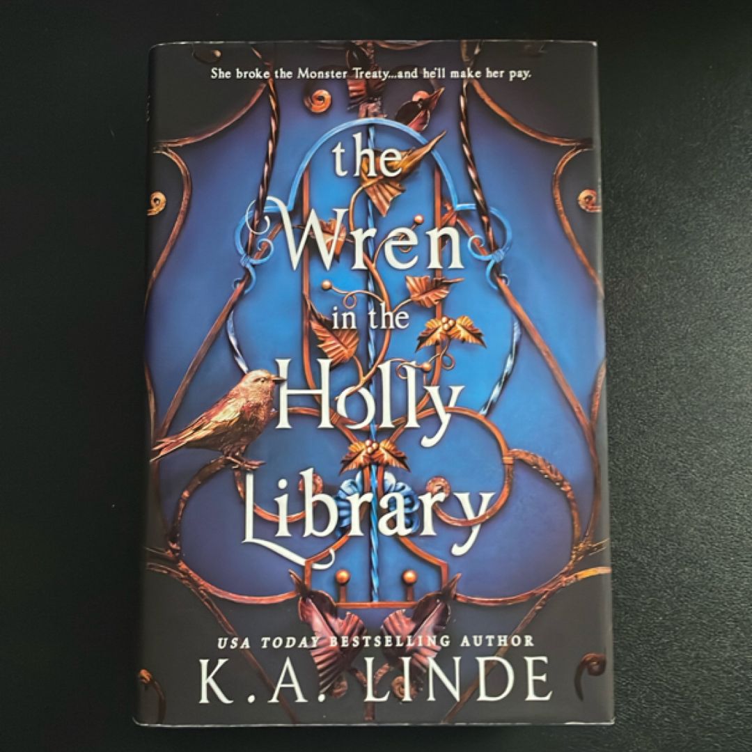 The Wren in the Holly Library (Deluxe Limited Edition)