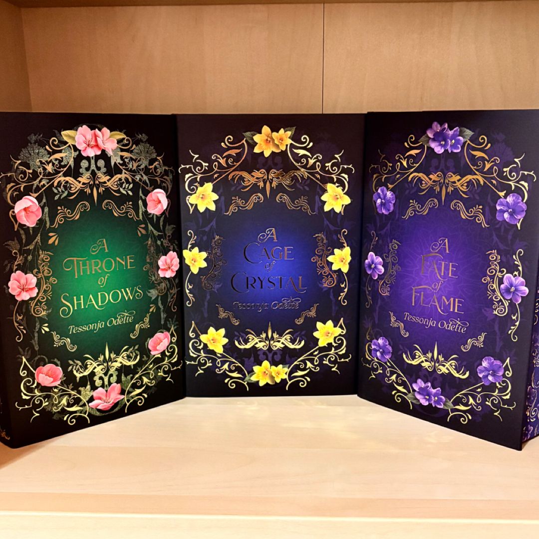 Auroracrate Exclusives A Throne of Shadows, A Cage of Crystal, A Fate of Flame