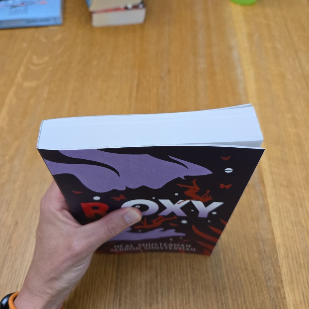 Roxy by Neal Shusterman, Jarrod Shusterman