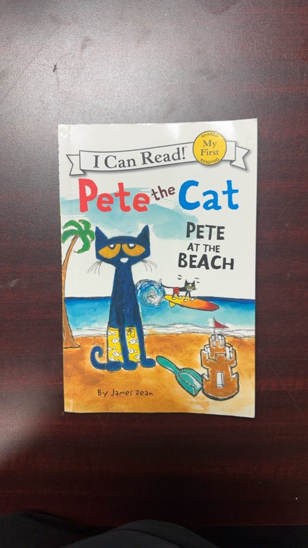 Pete the Cat: Pete at the Beach
