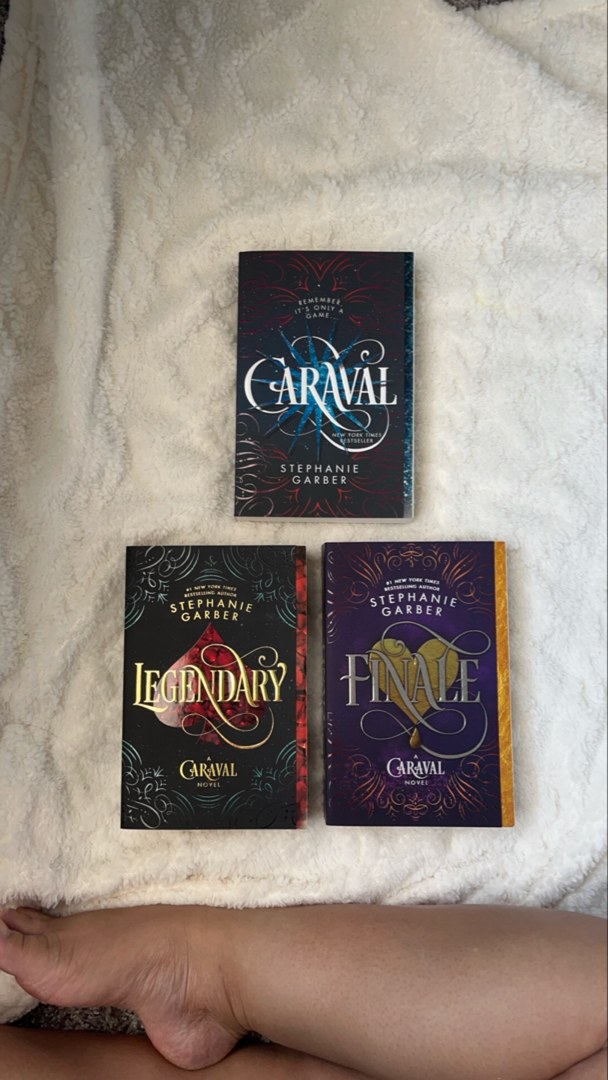 Caraval Paperback Boxed Set