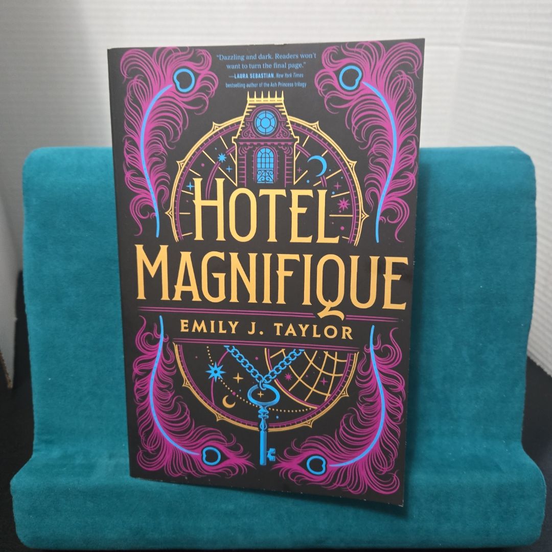 Hotel Magnifique