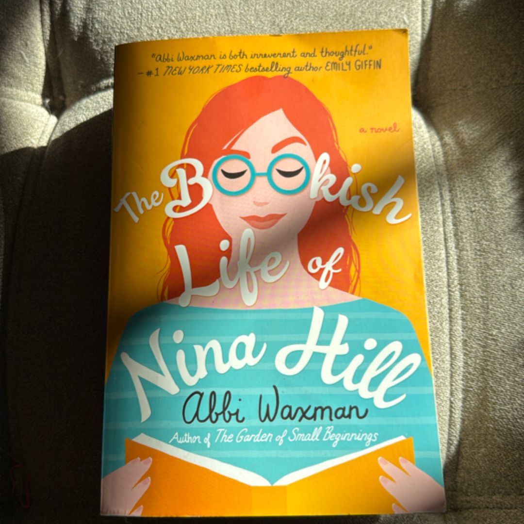 The Bookish Life of Nina Hill