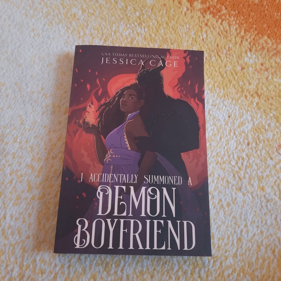 I Accidentally Summoned a Demon Boyfriend
