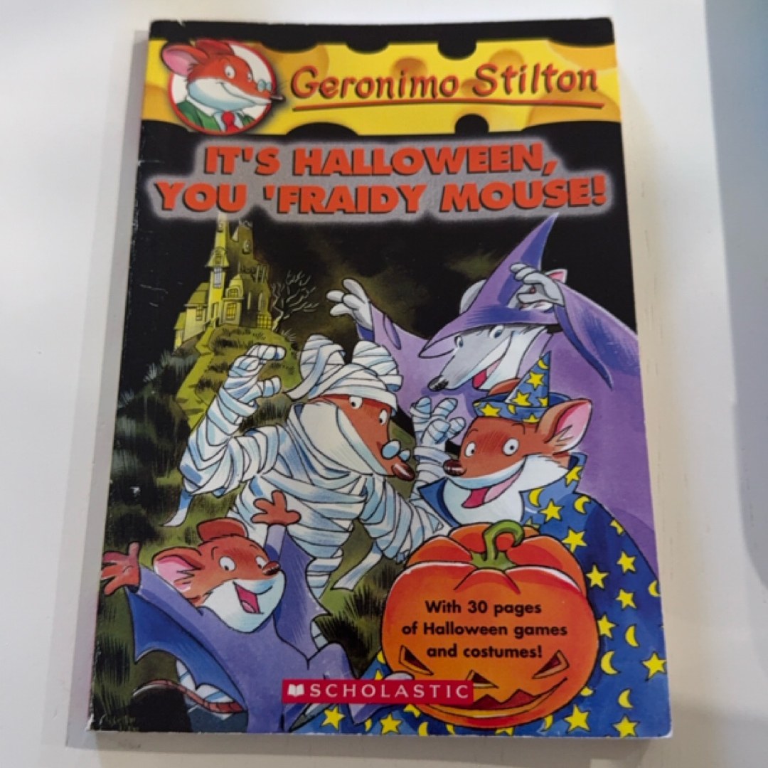 It's Halloween, You 'Fraidy Mouse!