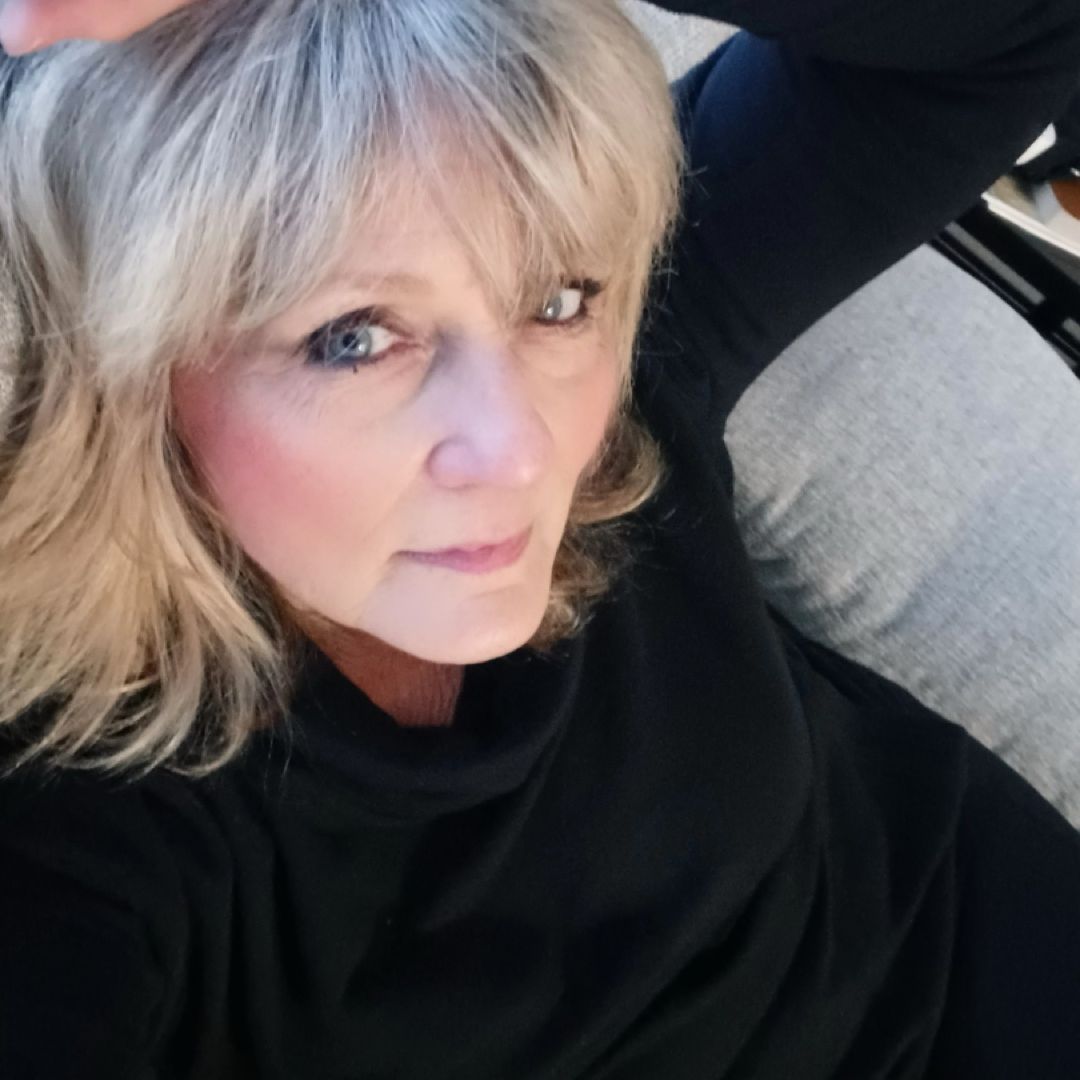 Lori Ellsworth