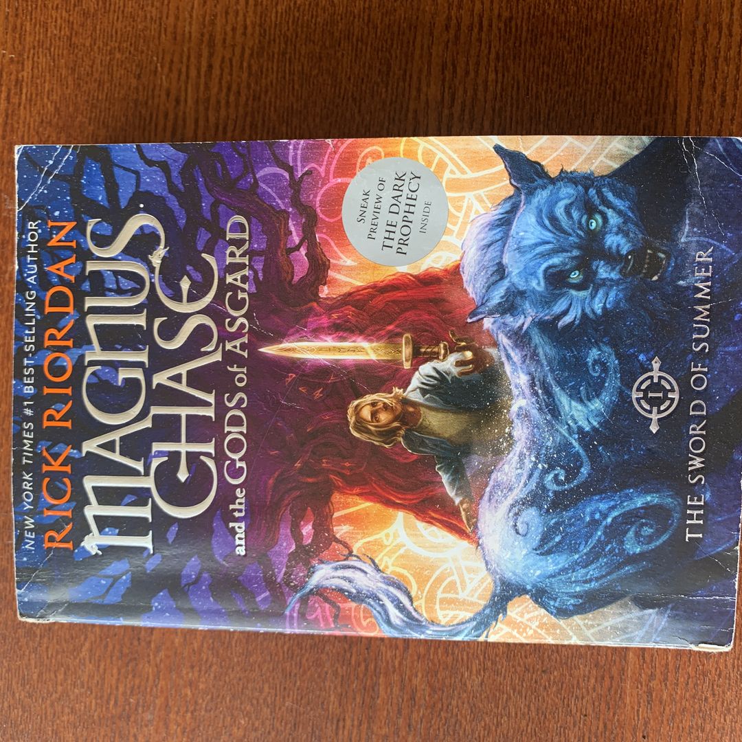 The Sword of Summer (Magnus Chase and the Gods of Asgard, Book 1)