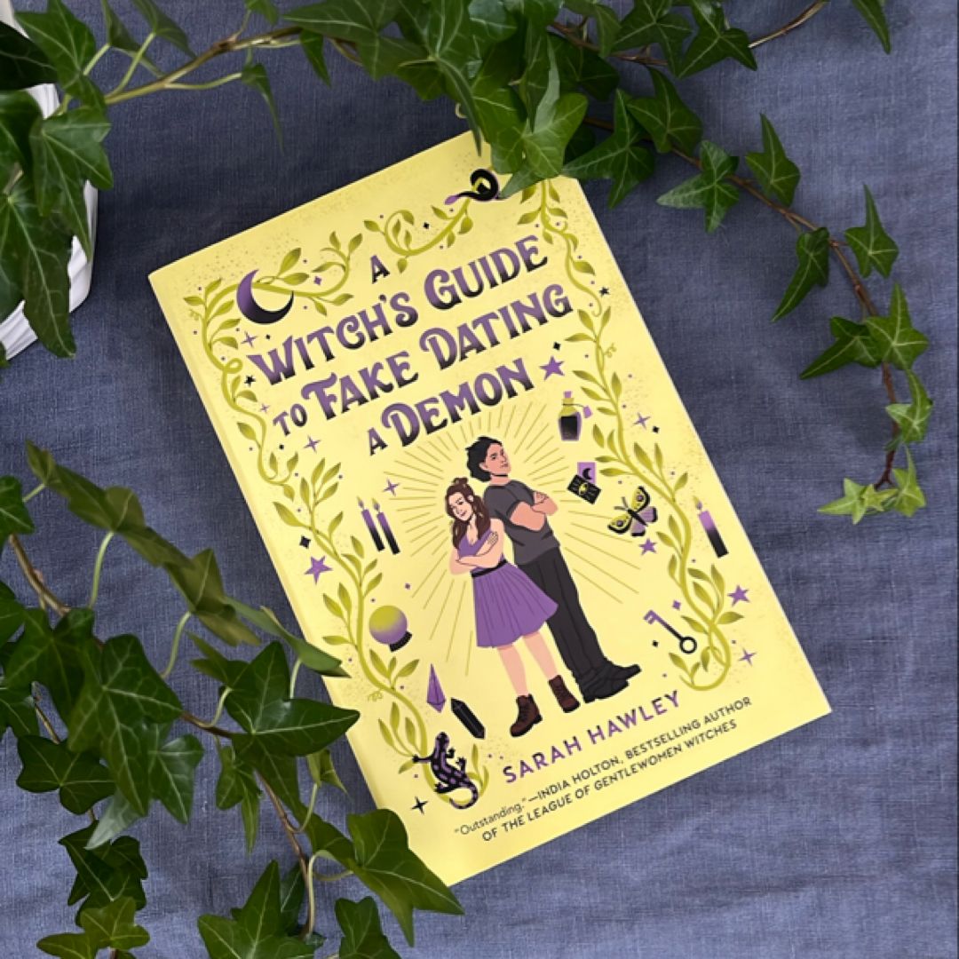 A Witch's Guide to Fake Dating a Demon