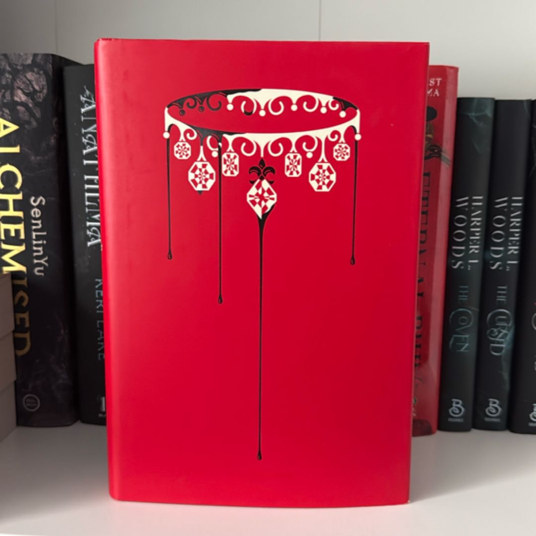 Red Queen Collector's Edition