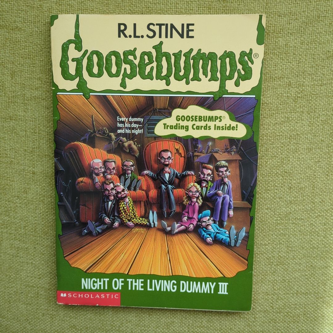 Goosebumps #40 Night of the Living Dummy III, 1st Edition/1st Printing, vintage 1996 (no trading cards included)