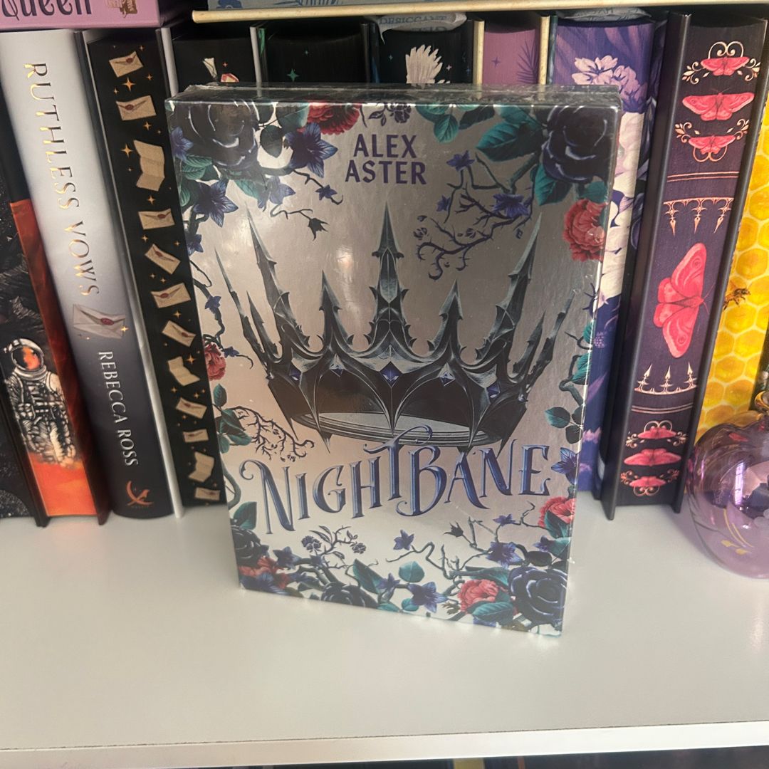 Nightbane: Collector's Edition (the Lightlark Saga Book 2)