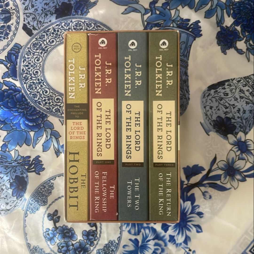 J. R. R. Tolkien 4-Book Boxed Set: the Hobbit and the Lord of the Rings