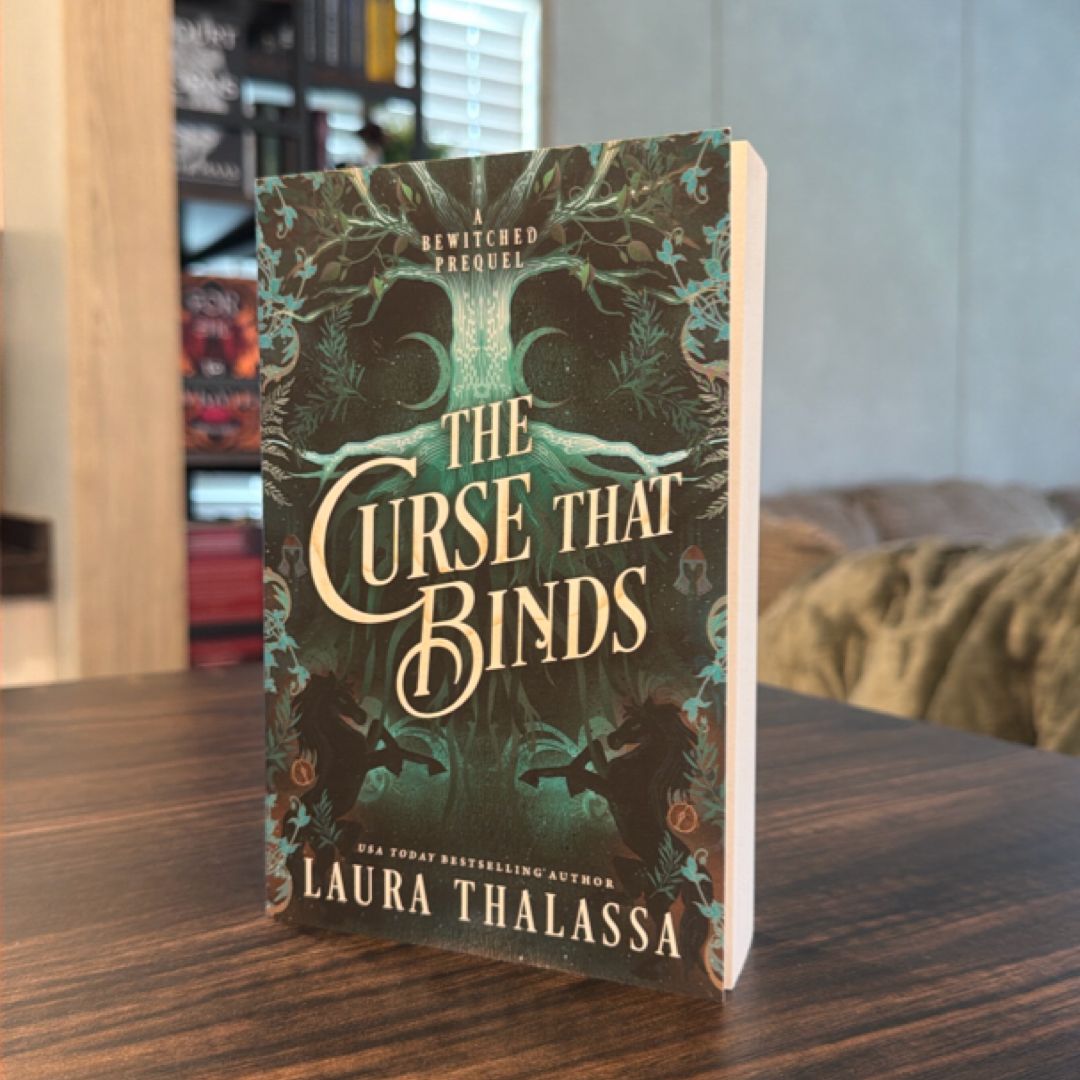 The Curse That Binds (Alternate Cover)