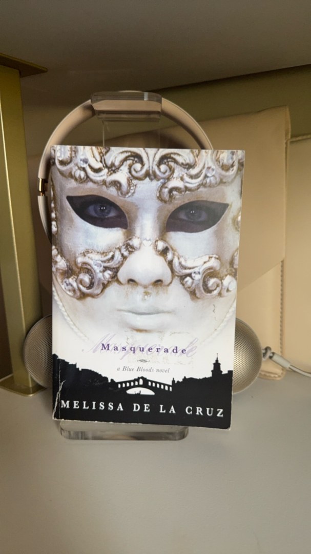 Masquerade (Blue Bloods, Vol. 2)