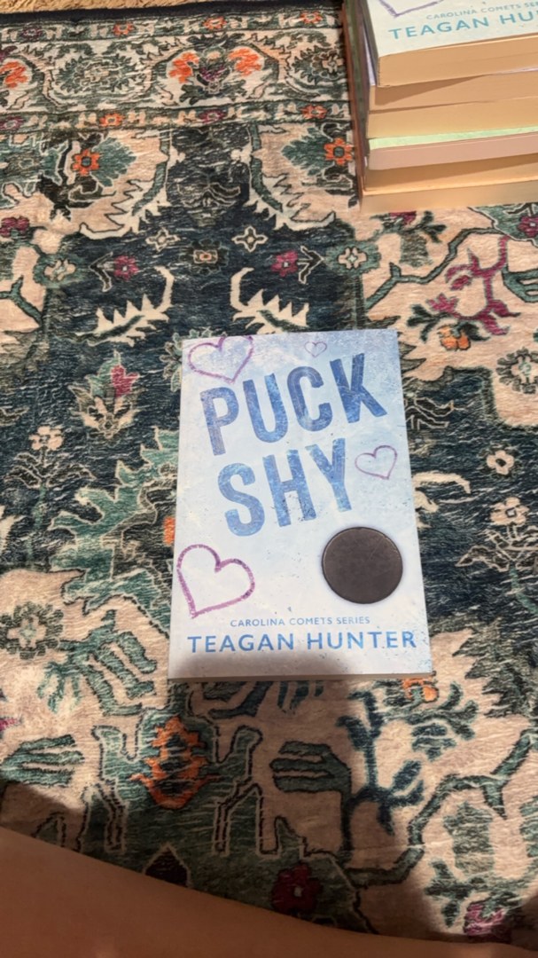 Puck Shy (Special Edition)