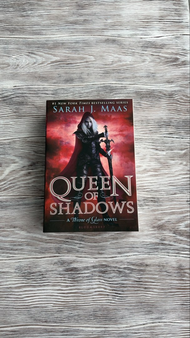 Queen of Shadows - New