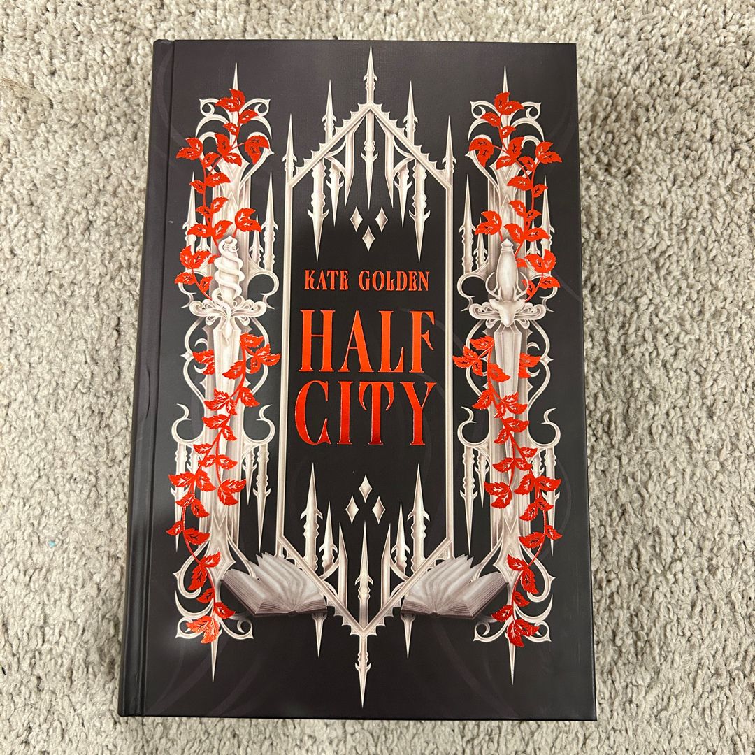 洋書 Half City - FairyLoot Exclusive Signed FairyLoot Romantasy