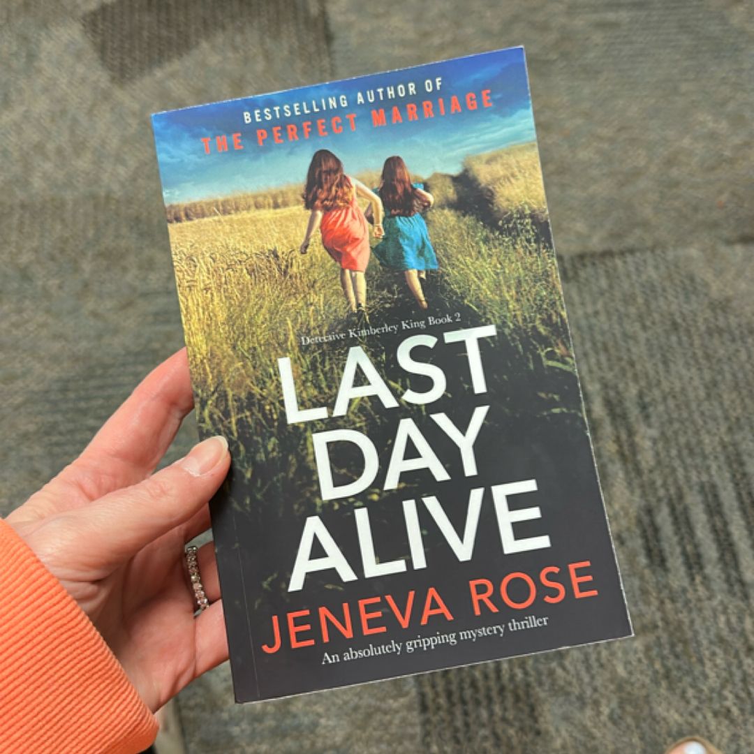 Sale image for 50ace17d-fbc9-4b0e-adbd-ec0dee6f9257-tjd2I6cv75RnsAzvoeQZvJwGWox1