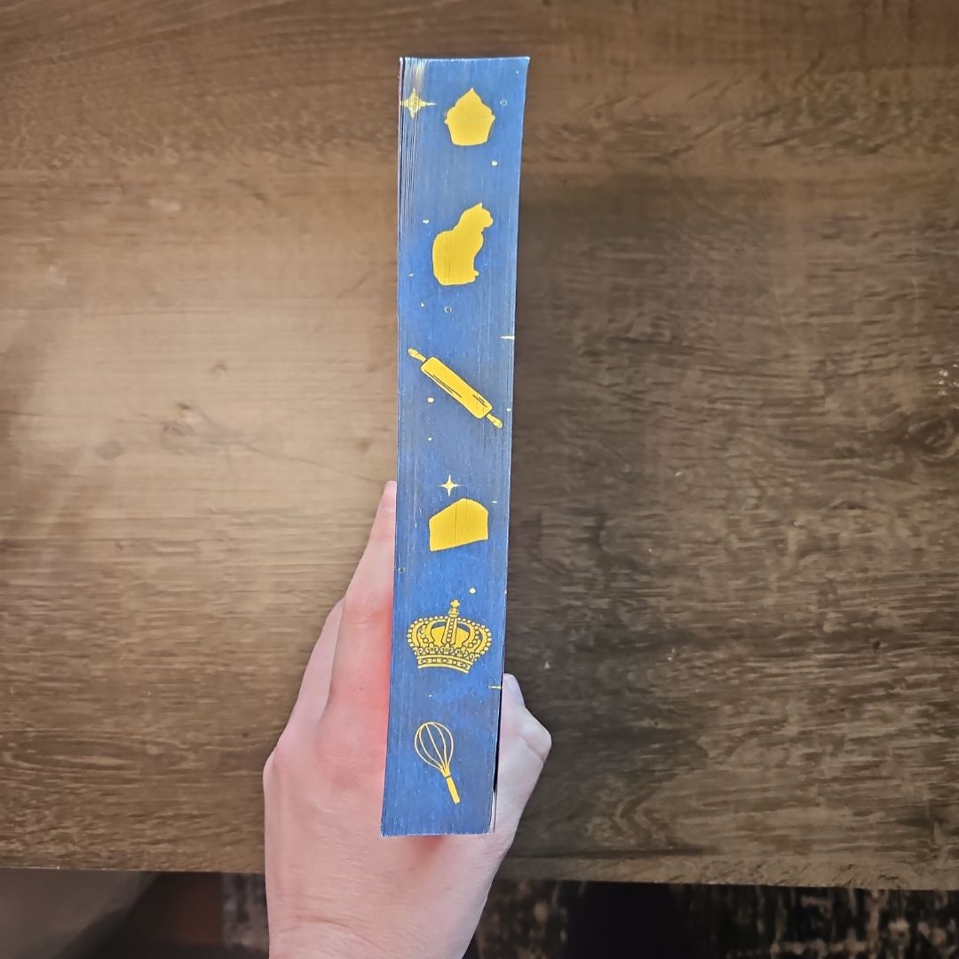 A Harvest of Hearts: Deluxe Stenciled Edges
