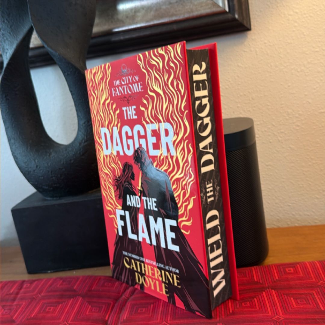 The Dagger And The Flame (waterstones Exclusive Edition)