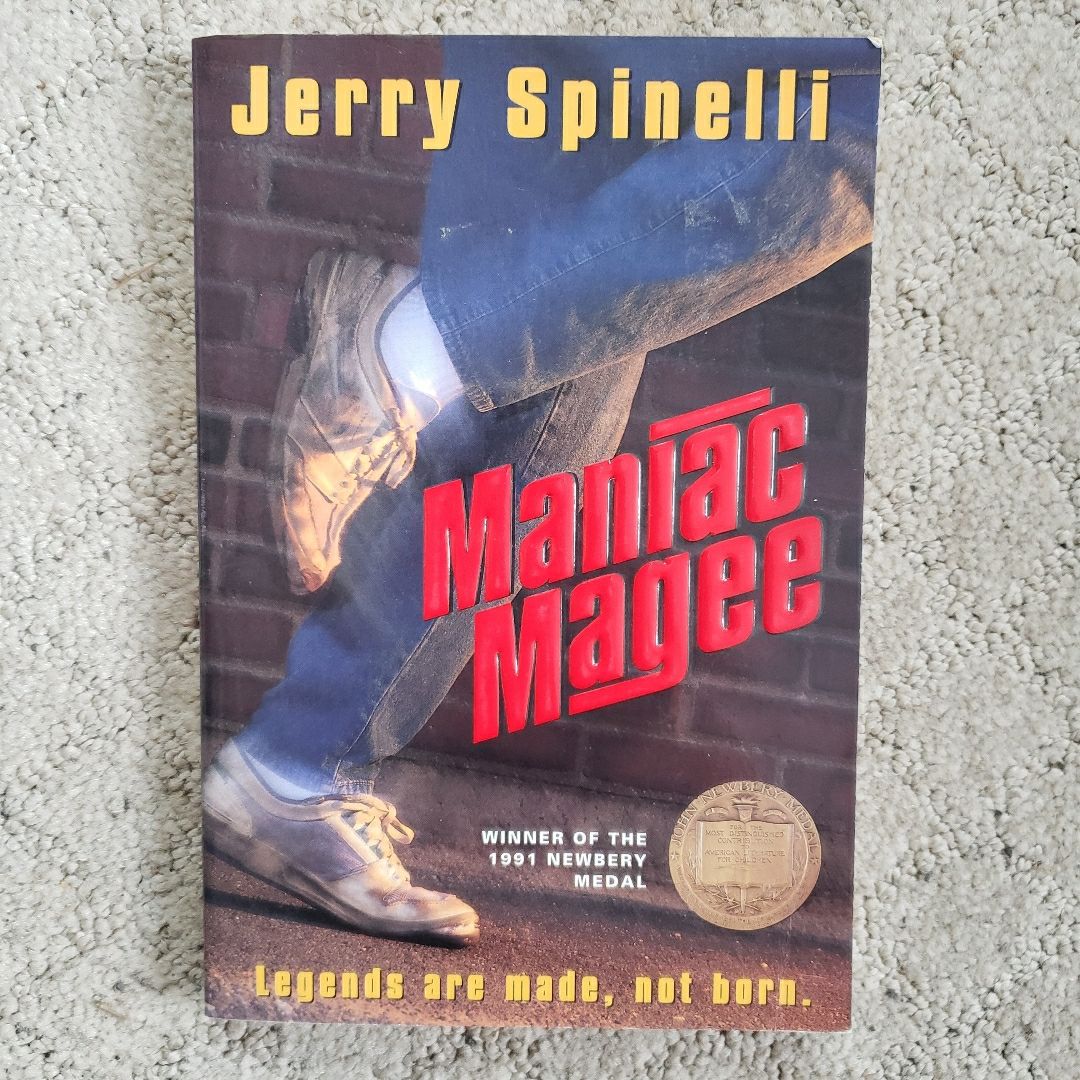 Maniac Magee by Spinelli, Jerry: Very Good Paperback (2004