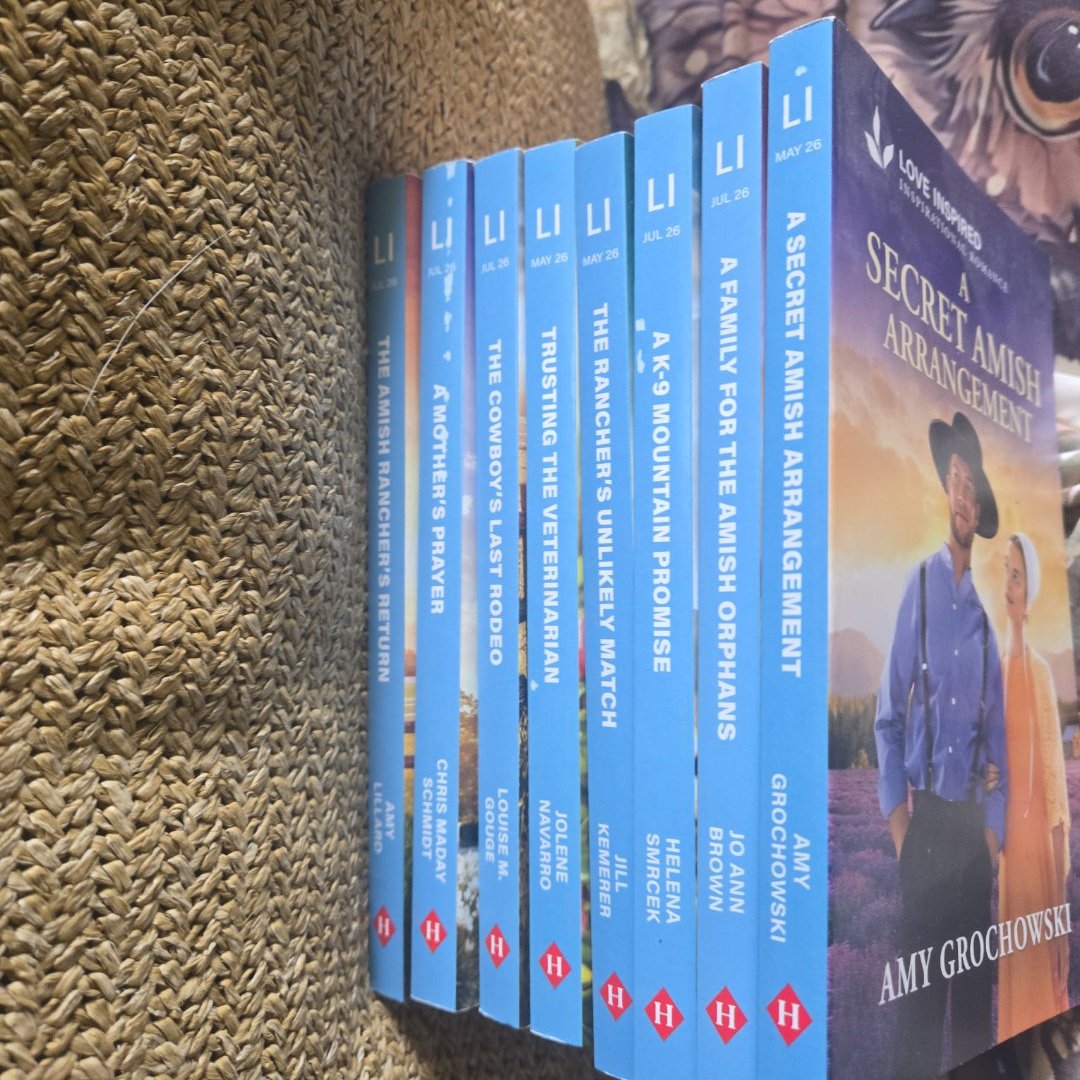 Bundle of 8 love inspired romance