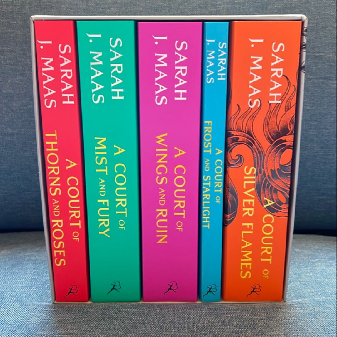 A Court of Thorns and Roses Box Set