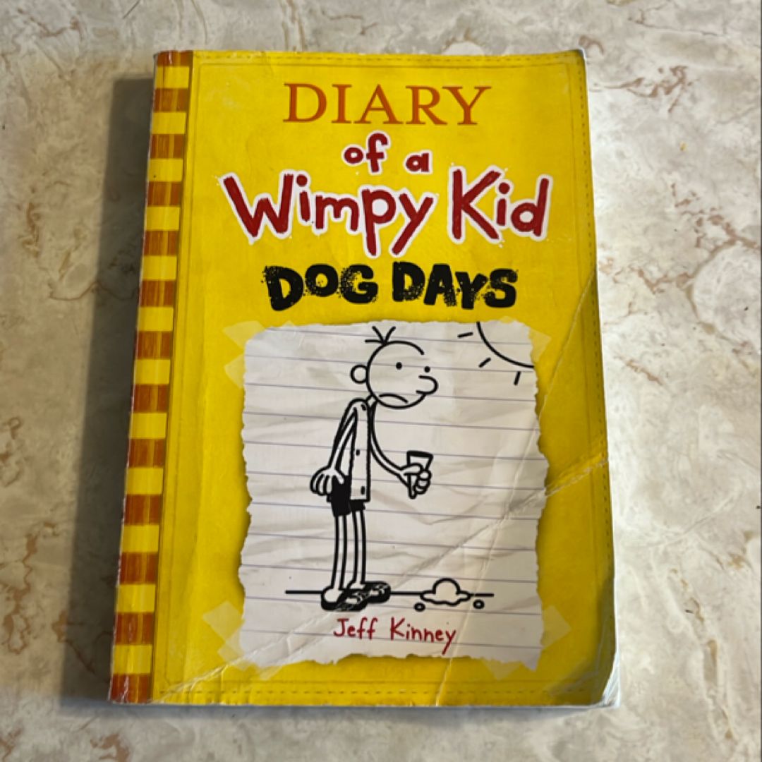 Dog Days (Diary of a Wimpy Kid, Book 4)